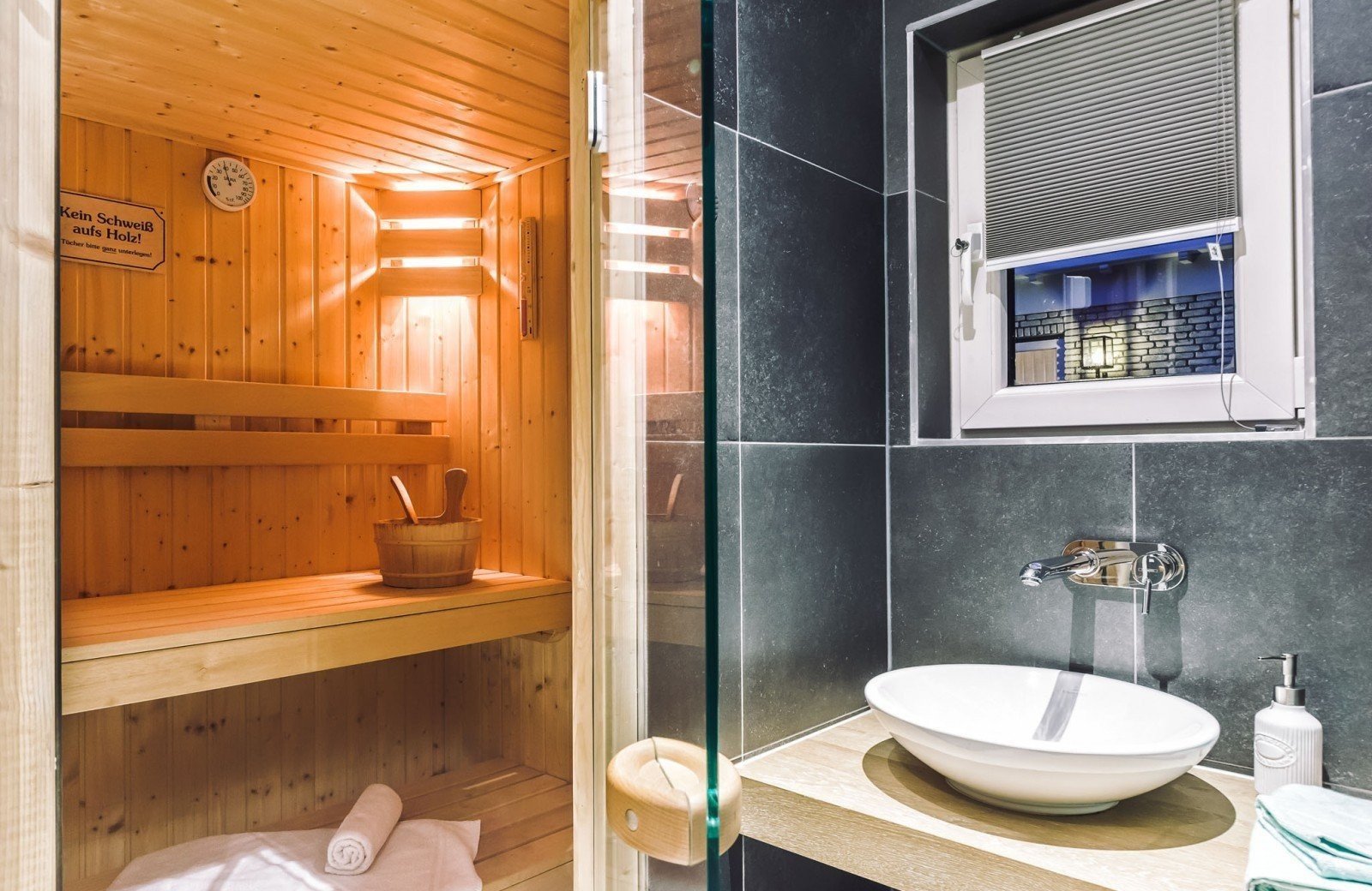 Parel van nes 12 zonneschijn 28